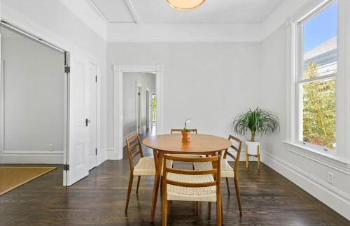 Minimalistic 1885 Queen Anne Cottage 2B-2B Upper Level Flat in Alameda - Foto 22