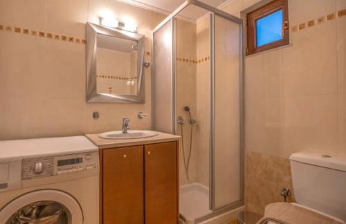 Amalia Villa with Private Pool - Photo 44