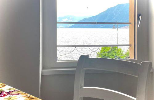 Casa Hygge - Lake Front - Photographer's Art Home - Photo 12