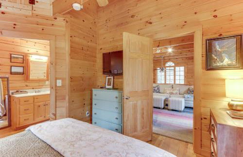 Toccoa Waterfront Hideaway Hot Tub and Fire Pit! - Foto 20