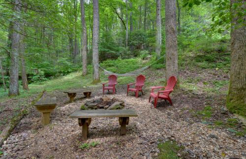 Cozy Blairsville Cabin 2 Mi to Vogel State Park! - Photo 1