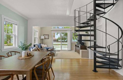 3 BR 2BA Lakefront Home - Dog Friendly - 30 Day - Foto 1