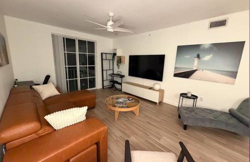 Downtown WPB Condo at Cityplace - Foto 1