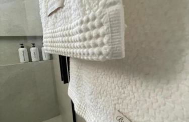 Apartamento Novo - Conforto no Saguaçú! - Foto 28