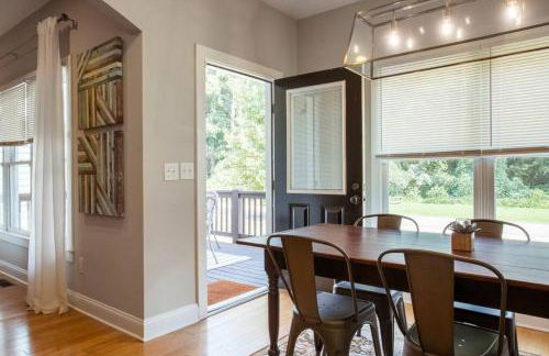 Meet Me in Athens I Beautiful 4-Bdrm House I 1 Mile to DT and Mins to UGA - Foto 19