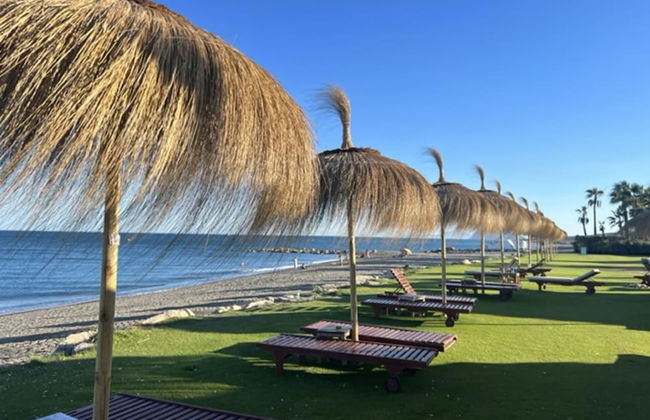 Luxury Villa in Perfect Location With sea Views - Foto 12