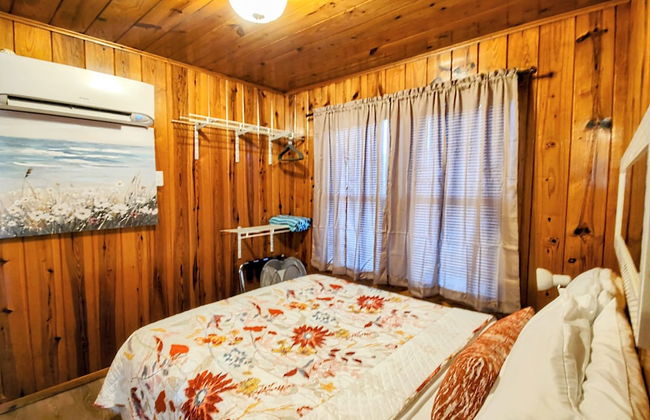 Edgewater Resort - Photo 32