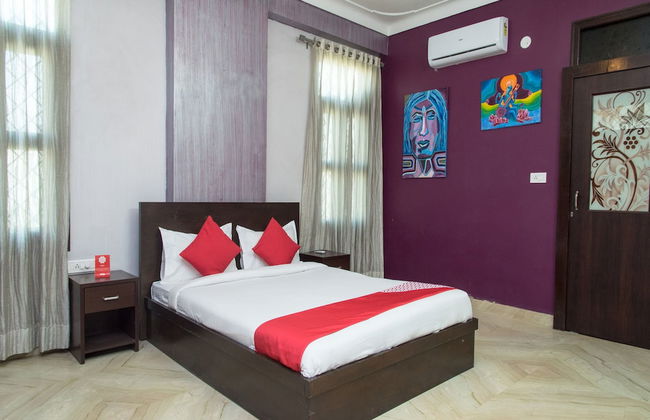 OYO 12830 Home Charming 3BHK Villa Airport Road - Foto 13