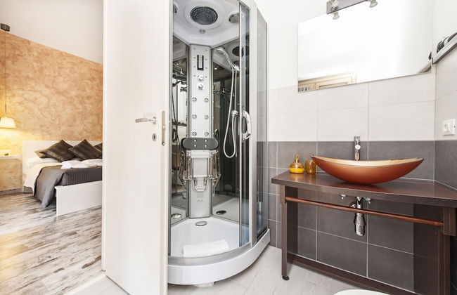 De Guestibus - Foto 22