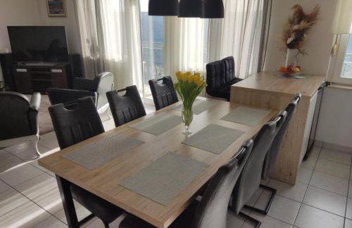 Apartment Stela with heated private pool and Whirlpool Gornje Sitno - Photo 18