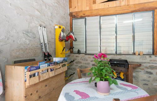 Maison de charme à Guchan avec vue sur la montagne et jacuzzi - Photo 4