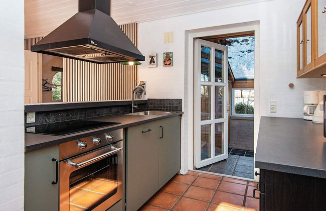 8 Person Holiday Home in Varde - Photo 7