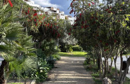 Spacious apartment with terrace and garden close to the sea - Photo 44