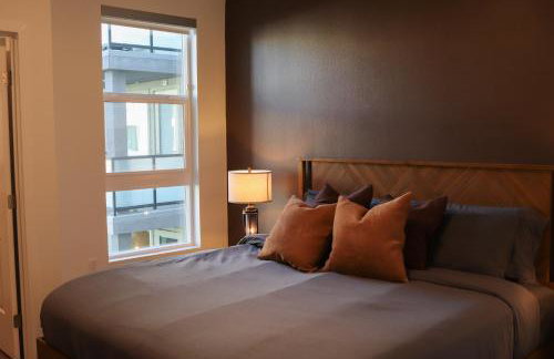 Resort-Style APT with Pool, Gym & Parking 10min to Disneyland - Foto 65