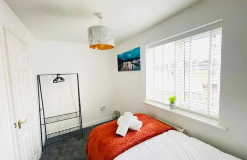Plantsbrook Place - Luxury 4 bed House + Parking - Foto 36