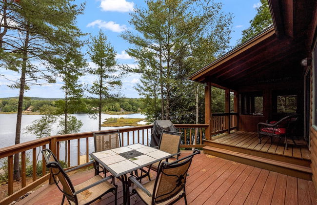 Private Lakefront - Luxury Log House - Photo 3