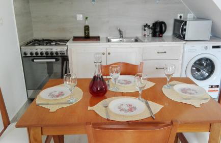 Ξενώνας "Alexandra's Coffee House" - Foto 7