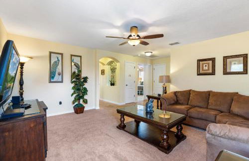 Extended Pool Deck - South Facing - Pool & Spa - Game Room - Family Friendly - Nr Disney - Foto 17