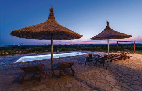 Cozy Home In Pakostane - Foto 7