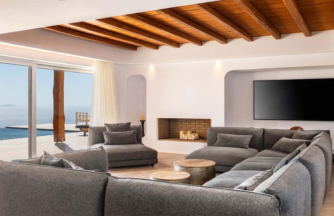 Ria Mar Villas & Suites by Live&Travel - Foto 1