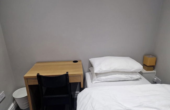 Impeccable 3-bed Apartment in Bradford to Explore - Foto 8