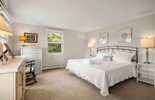 Water Views Walk to Beach Dogs Welcome - Photo 18