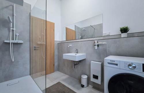 Alpha Apartments - Photo 36