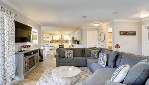 Pool Oasis and Fenced Yard Central Wellington Home - Photo 3