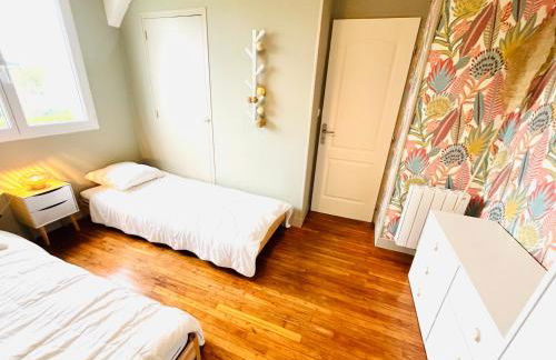 Grande maison familiale centre ville - 2km des plages - Foto 18