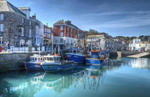 Stunning cosy barn in peaceful rural Cornwall - Photo 25