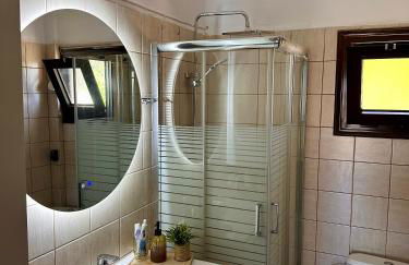 Veta's House - Photo 8