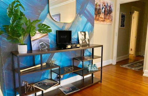 Historic Downtown 3bdr with Pool Table - Foto 12