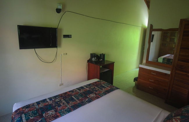 Moon Rooms at Moonrise Villa - Photo 19