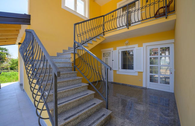 Attractive Apartment With Garden - Foto 2