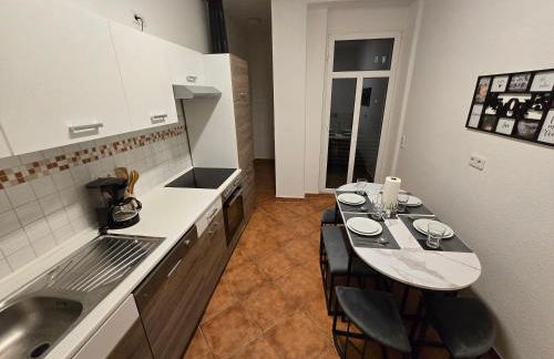 Boardinghouse mit 10 großen Apartments mit Parkplatz und Balkon - Photo 28