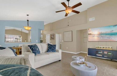 Dream Stay Orlando with a pool and home theater - Photo 28