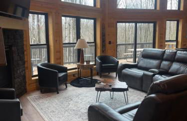 The Saige - Hot Tub, Fire Pit, and huge entertainment area - Foto 2