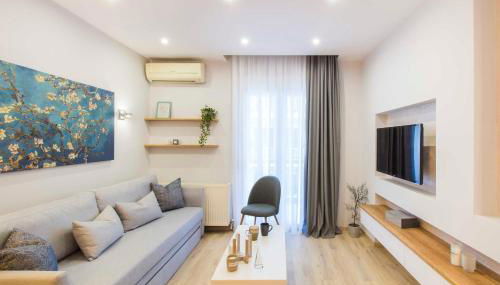 Chic Suite Agia Sofia Metro - InCityBnB - Foto 1