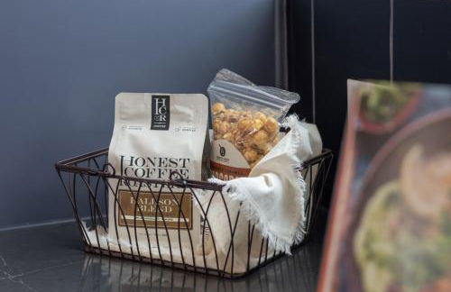 The Ashford - Brand New Gem Walk to WeHo - Foto 34