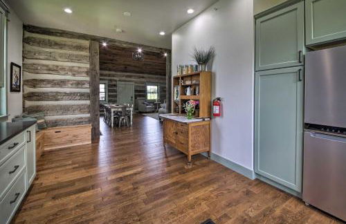 Bross Brothers Cabin with Wraparound Porch! - Foto 3