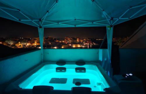 Nautica bulles jacuzzi privatif vue lac marin - Foto 27
