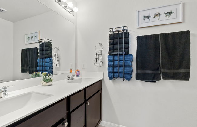 Relaxing 3BR Retreat Community Pool Gym - Foto 15