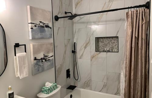 Lavish Luxe 2BD-1BA apartment in Federal Hill - Foto 5