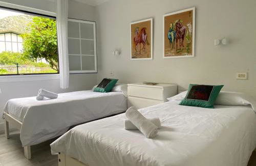 Casa la Choza, con piscina en la playa de Oriñón - Foto 9