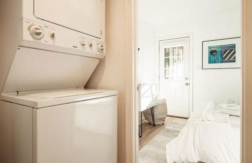 Over the Moon About C Adams Morgan METRO subway Rock Creek Park - Foto 14