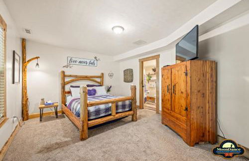 A Woodland Castle - Foto 24