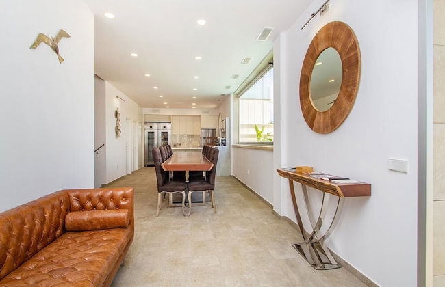 Villa With Salt Water Pool - Foto 15