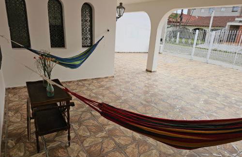 Casa Maravilhosa, Pé na Areia com Piscina, Área Gourmet com Churrasqueira em Deck Coberto Frente a Piscina, Mesa de Bilhar, 4 Quartos Confortáveis, Sendo 2 Suítes, Cozinha Americana e Sala de Jantar, Ampla Garagem para 6 Carros - Mercado na rua da Casa - Photo 40