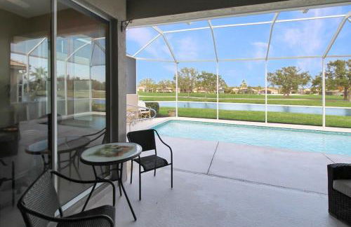 Serene pool home in the exclusive Heritage Oaks Golf & Country Club - Foto 20
