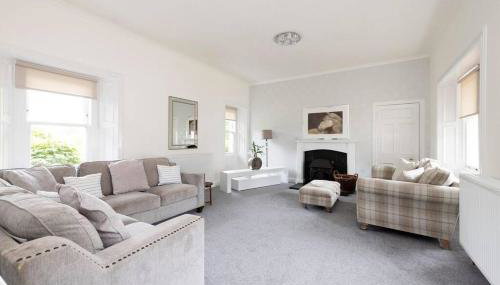 Two Bedroom Country Cottage With Parking - Foto 4